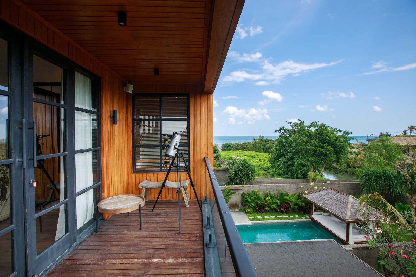 INVESTMENT PROPERTY WITH FACILITIES